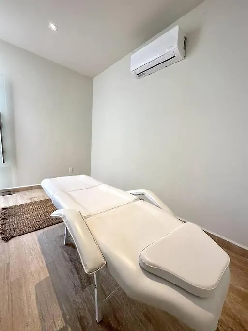 2 Beds Pool View Modern Apt/Parking, Gym, Rooftop - 405 Musa Playa del Carmen